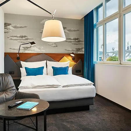 Hotel One 3*