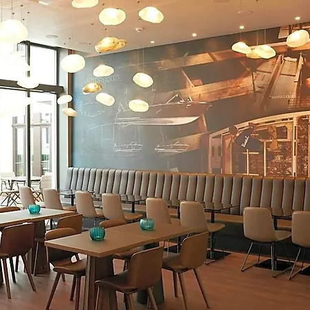 Hotel One 3*