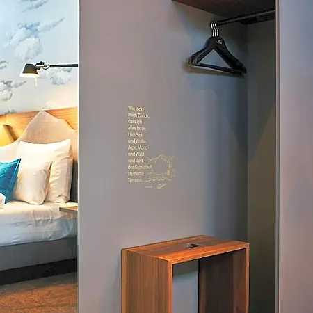 Hotel One 3*