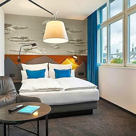 Hotel One 3*
